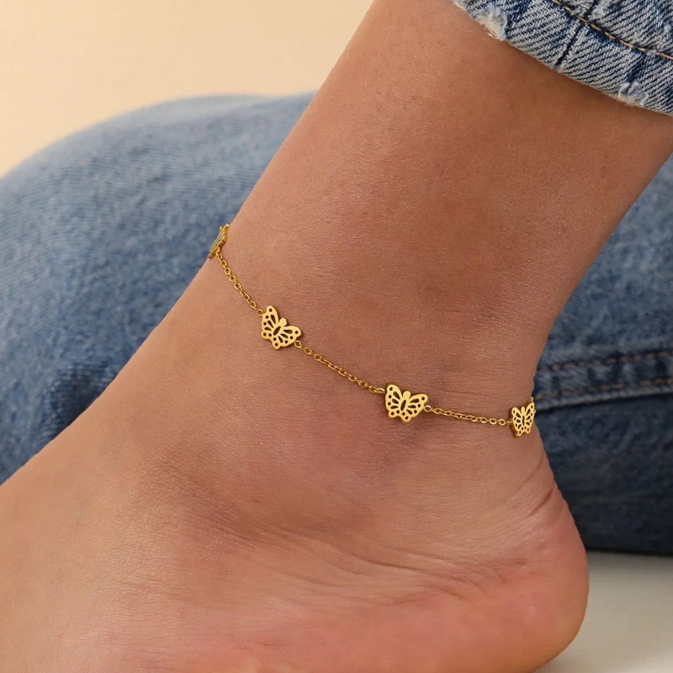 Butterflies Anklet | Custom Premium Metal Alloy Anklet - Engravely - Image 4