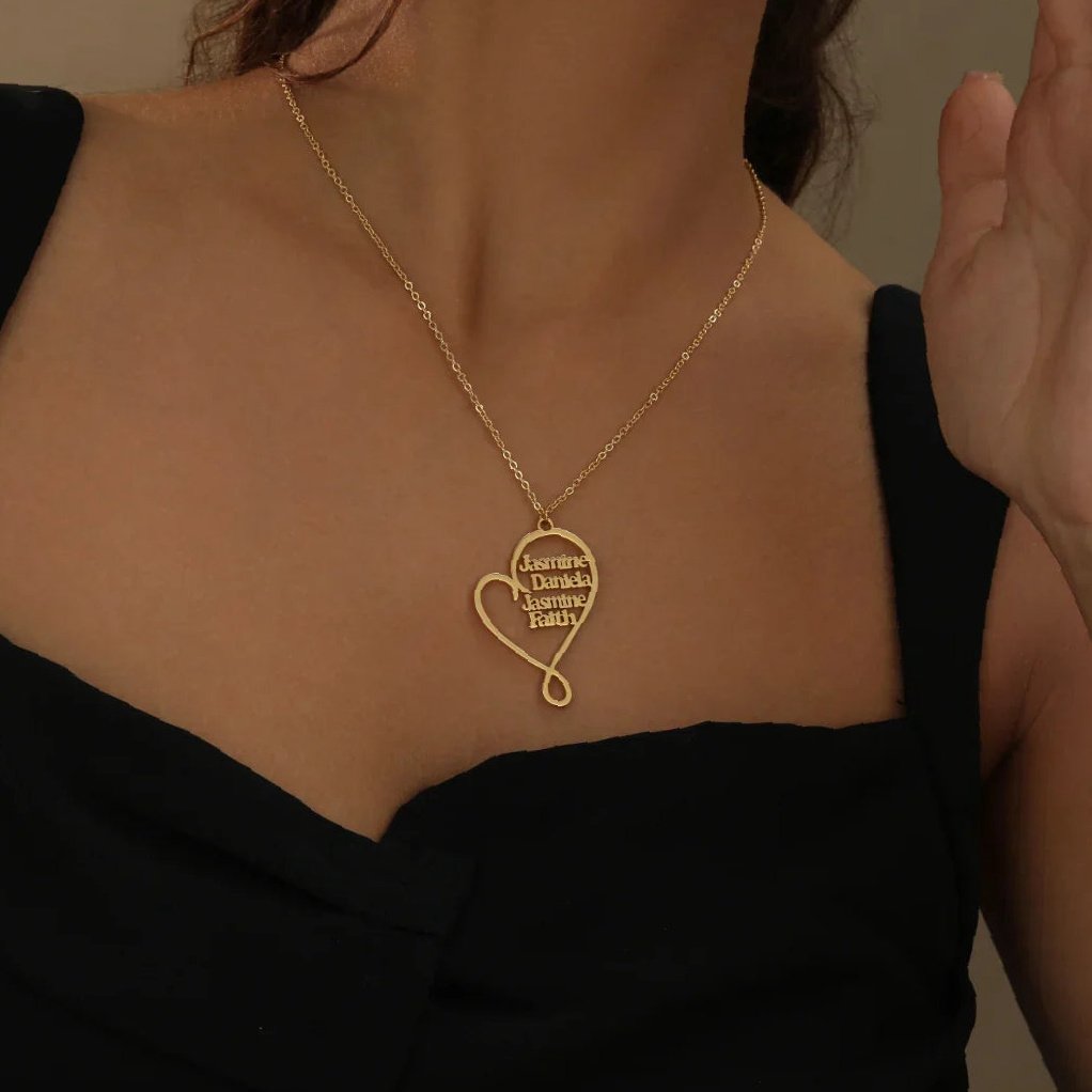 Eng ravely Family Name Heart Necklace - Image 4