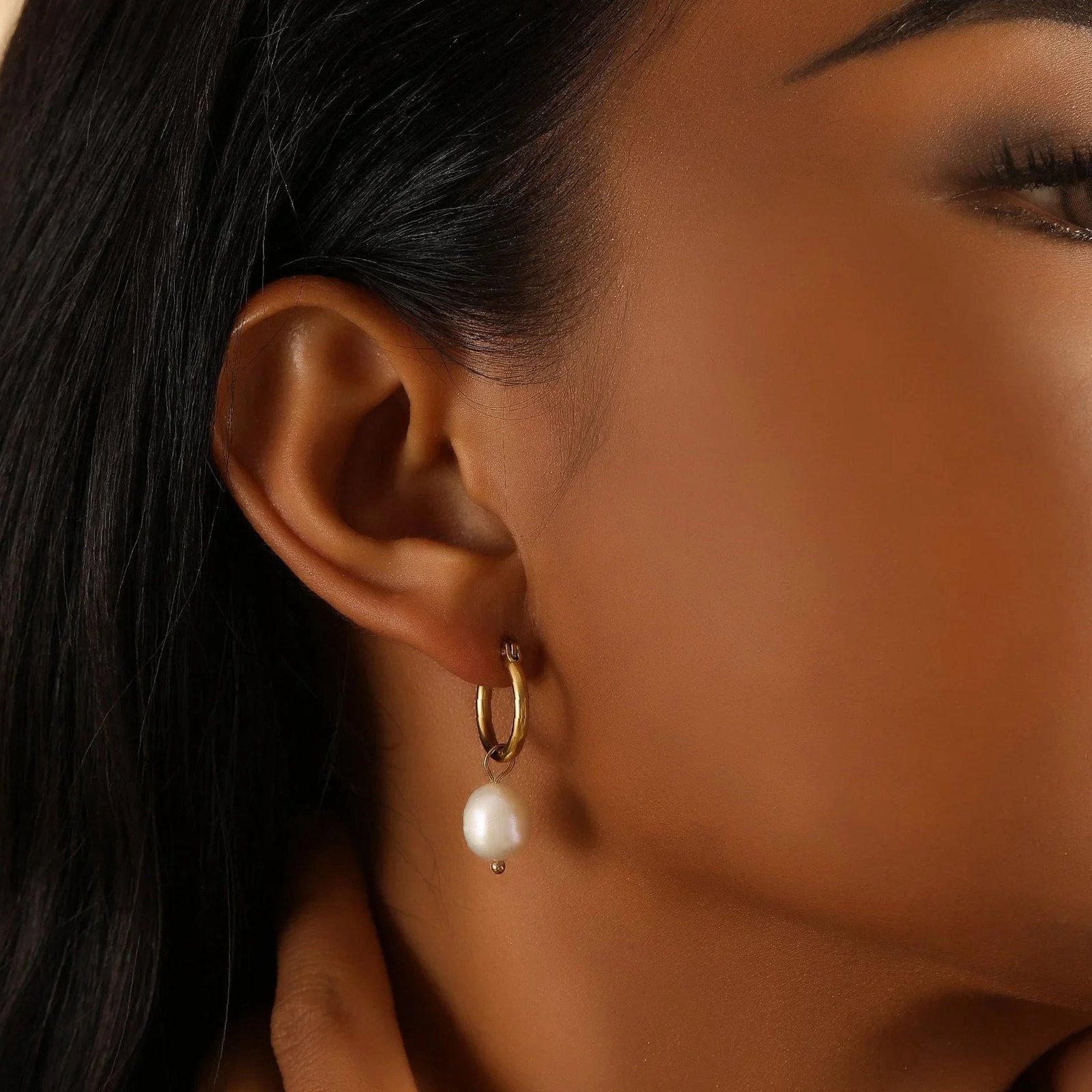 Eng ravely Freshwater Pearl Charm Earrings - Image 3