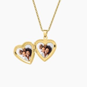 Eng ravely Heart Locket Necklace Photo Pendant