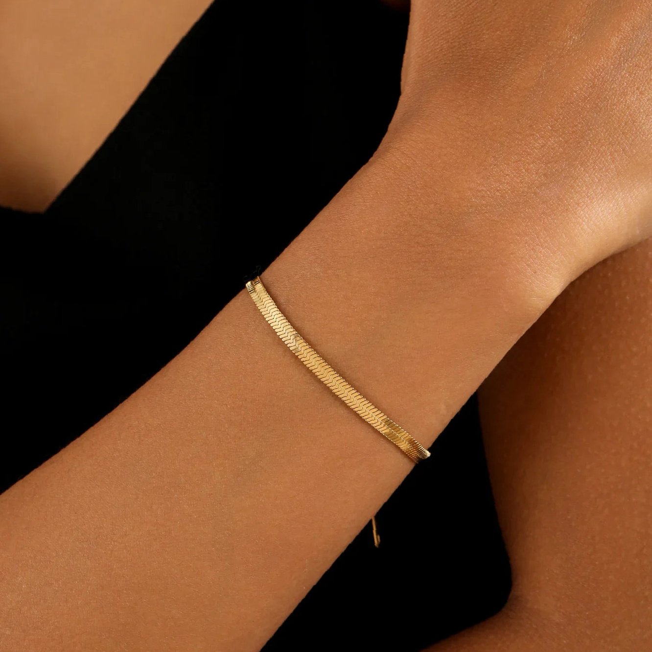 Herringbone Bracelet - 4mm | Custom Premium Metal Alloy Bracelet - Engravely - Image 2
