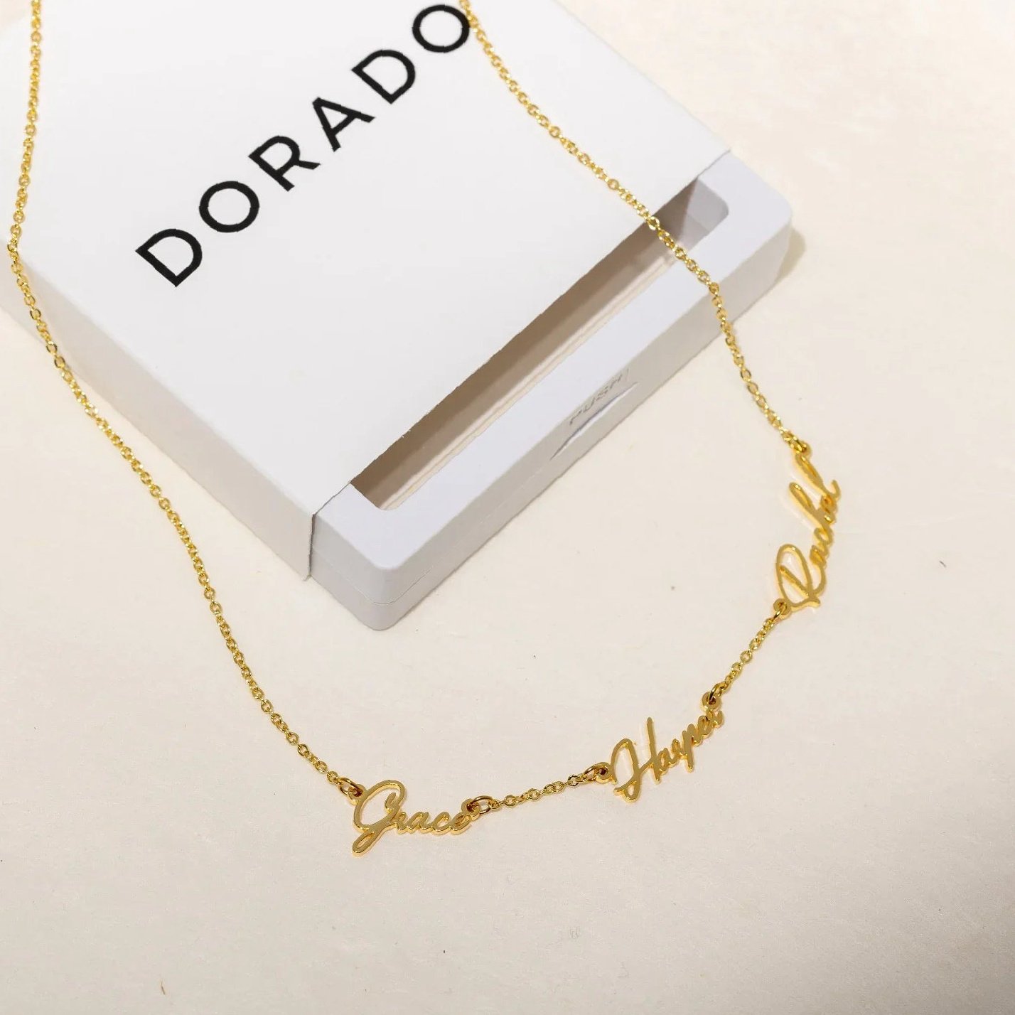 Eng ravely Multi Name Necklace - Image 4
